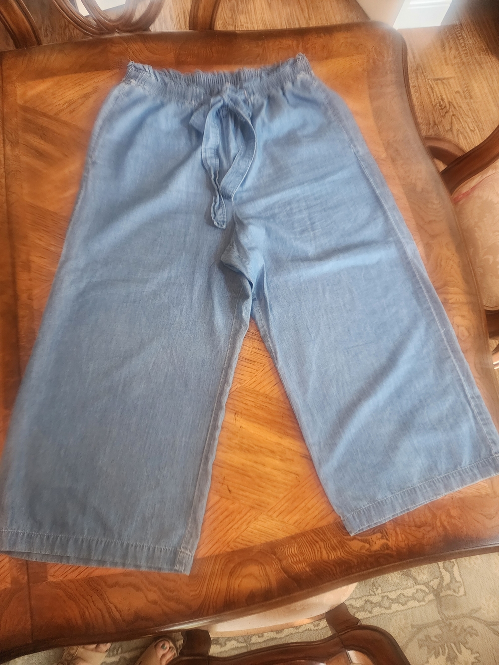MICHAEL Michael Kors Chambray Blue Drawstring Wide Leg Cropped Pants